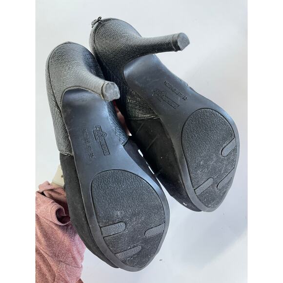 Fergalicious Heels Womens 6 Black Errand Ruffled Open Toe Shoes Vintage Y2K - Picture 4 of 7